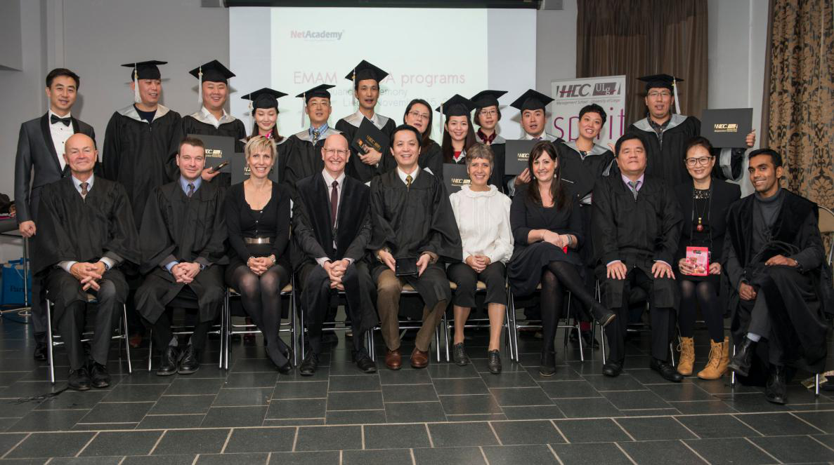 獲頒學(xué)位榮耀之時(shí)