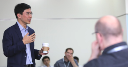 中荷學生參訪神州數碼  首席執行官