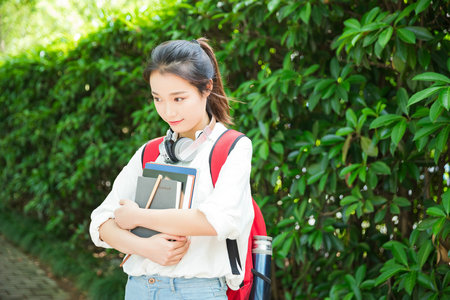 俄羅斯圣彼得堡國立工業(yè)技術(shù)與設(shè)計大學入學情況 俄羅斯圣彼得堡國立工業(yè)技術(shù)與設(shè)計大學入學情況