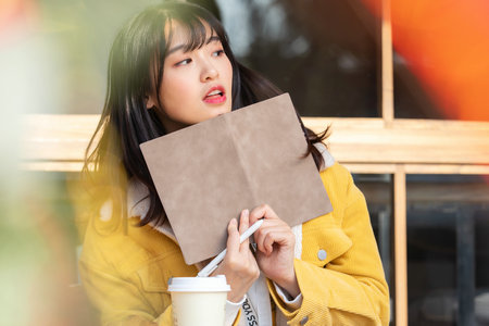 英國(guó)西倫敦大學(xué)面試通過(guò)就能入學(xué)嗎