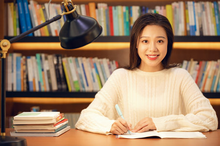 河北經(jīng)貿(mào)大學(xué)非全日制研究生面試注意事項(xiàng) 河北經(jīng)貿(mào)大學(xué)非全日制研究生面試注意事項(xiàng)