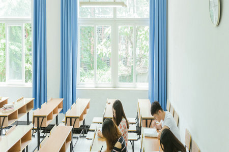 西南財經大學在職研究生