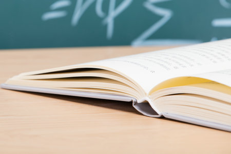 上海財經大學在職研究生