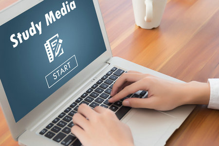 荷蘭商學院國際碩士拿證時間