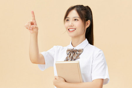 工商管理（MBA）中外合辦學費