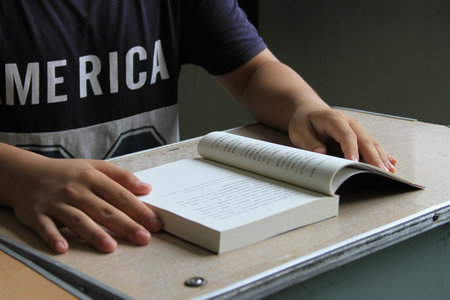 首都經(jīng)濟(jì)貿(mào)易大學(xué)在職研究生證書 首都經(jīng)濟(jì)貿(mào)易大學(xué)在職研究生證書