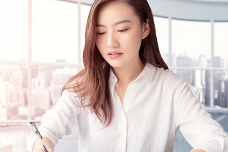 湖南大學(xué)在職研究生學(xué)費(fèi)