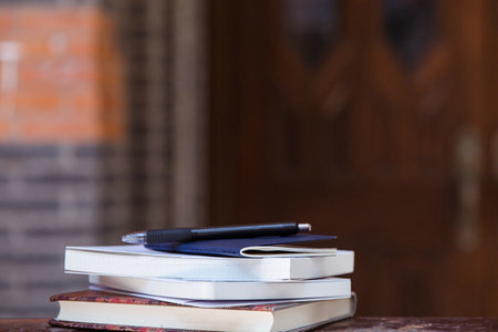 湖北大學在職研究生報考時間