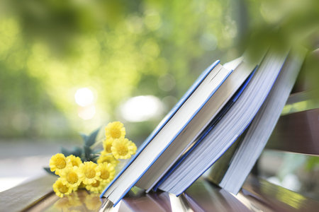 廣東財經大學在職研究生證書 廣東財經大學在職研究生證書