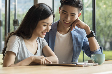 云南財經大學在職研究生證書