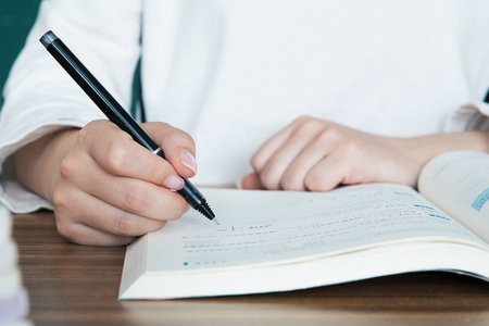 教師考在職博士有用嗎