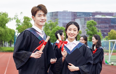 攻讀中央民族大學MF需要滿足什么條件？