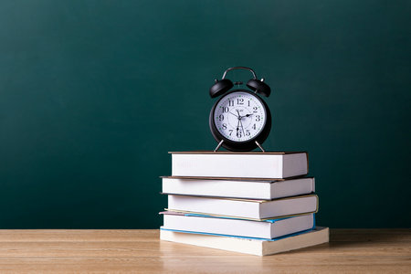 四川在職研究生報(bào)名時(shí)間 四川在職研究生報(bào)名時(shí)間