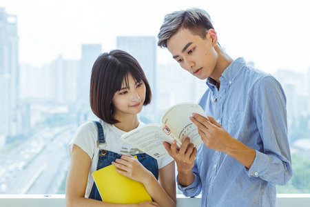 在職研究生學習時間