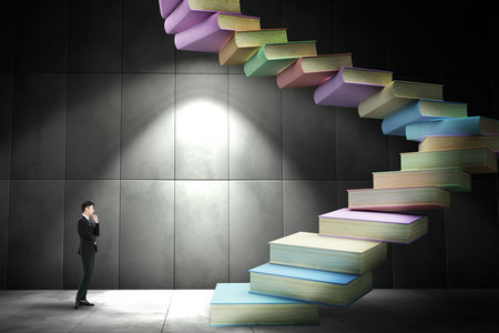 高級(jí)工商管理高級(jí)研修班報(bào)考人群