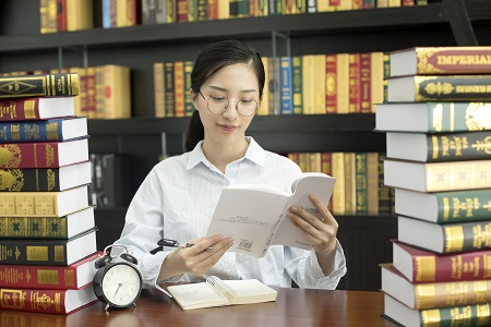 華東師范大學(xué)同等學(xué)力報(bào)考人群有哪些? 華東師范大學(xué)同等學(xué)力報(bào)考人群有哪些?