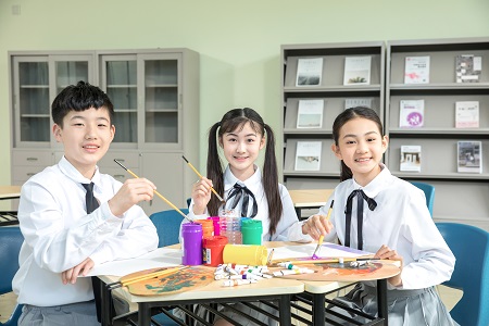  自考本科可以報考哈爾濱工業(yè)大學在職研究生嗎？