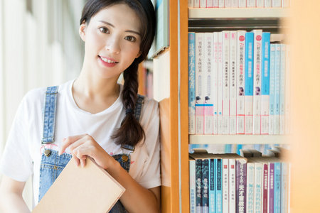 法國高等科學技術與經濟ISTEC商業學院國際碩士積分落戶