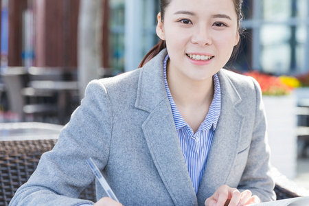 法國(guó)諾歐商學(xué)院DPA報(bào)名時(shí)間