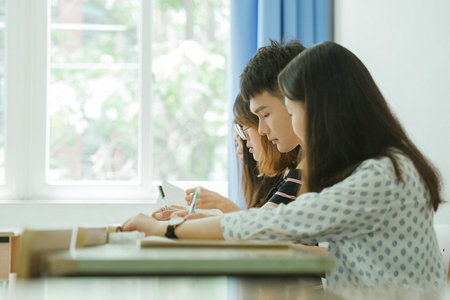 菲律賓國父大學國際博士DPA需要辭去工作嗎