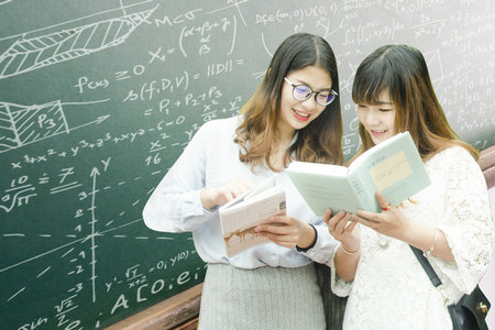 梅州同等學力在職研究生學費 梅州同等學力在職研究生學費