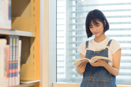 中國(guó)社會(huì)科學(xué)院研究生院經(jīng)濟(jì)學(xué)在職博士學(xué)歷要求