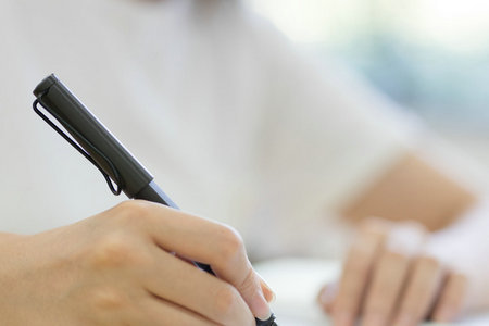 香港浸會(huì)大學(xué)國(guó)際博士證書(shū)受認(rèn)可嗎? 香港浸會(huì)大學(xué)國(guó)際博士證書(shū)受認(rèn)可嗎?