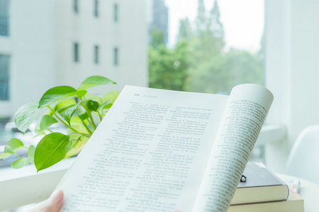 全日制本科以上學歷包括在職研究生嗎 全日制本科以上學歷包括在職研究生嗎