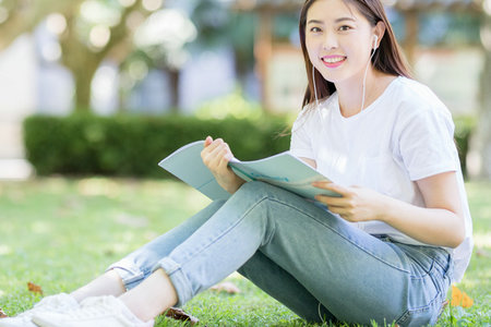 公務(wù)員考上在職研究生可以加工資嗎