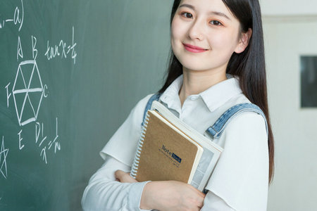 俄聯(lián)邦總統(tǒng)國(guó)家行政學(xué)院報(bào)考條件及流程