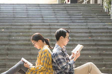 香港都會大學MBA報名及考試時間