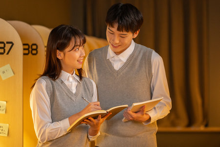 法國INSEEC高等商學院國際博士畢業證書