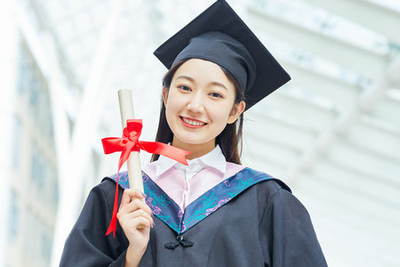 西南財經大學同等學力的報考