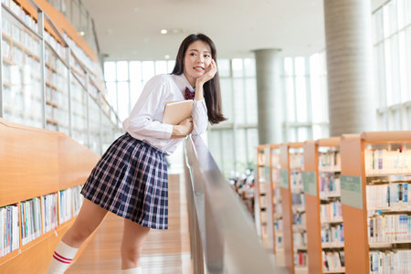 28歲博士畢業算快嗎