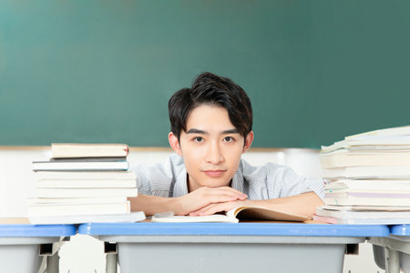 英國北安普頓大學報考條件及流程 英國北安普頓大學報考條件及流程