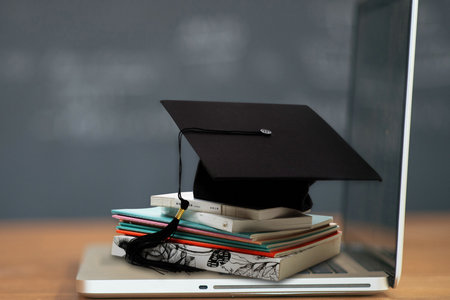 戲劇非全日制研究生能提升學歷