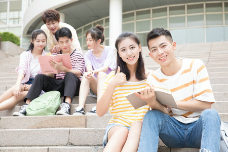 美國凱澤大學(xué)證書