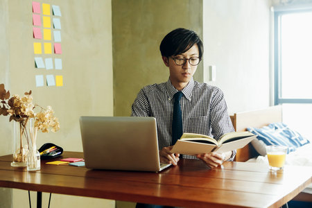 英國北安普頓大學需要考試嗎