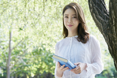 法國INSEEC高等商學院需要考試嗎