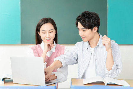 菲律賓國(guó)父大學(xué)需要考試嗎