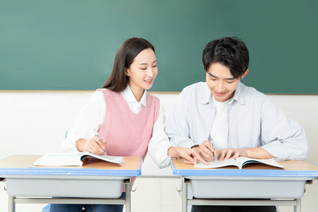 法國(guó)ISG高等管理學(xué)院國(guó)際博士好考嗎