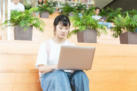 南京財經大學金融專碩需要參加考試