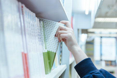 哲學高級研修班需要考試嗎