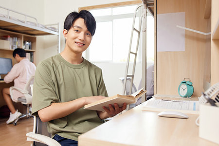 西班牙武康大學國際博士證書