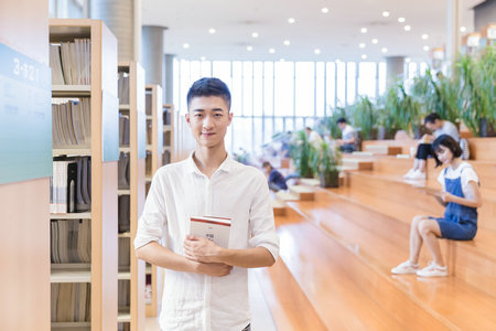 中央財經大學MEM是在職學習嗎 中央財經大學MEM是在職學習嗎