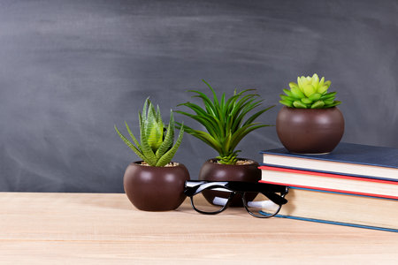 中國(guó)科學(xué)技術(shù)大學(xué)在職研究生報(bào)名及考試時(shí)間