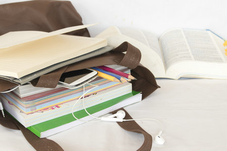 上海海事大學在職研究生報名及考試時間