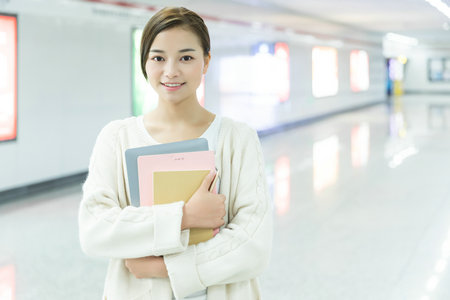 法律（非法學）非全日制研究生就業方向與前景