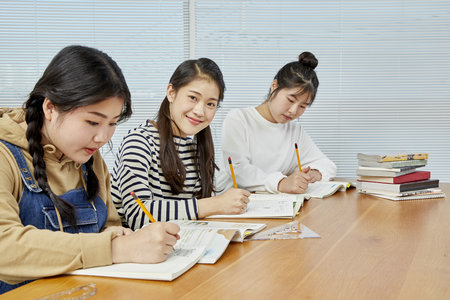 西藏在職研究生報名及考試時間