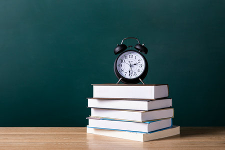 英國開放大學(xué)報(bào)名及考試時(shí)間 英國開放大學(xué)報(bào)名及考試時(shí)間